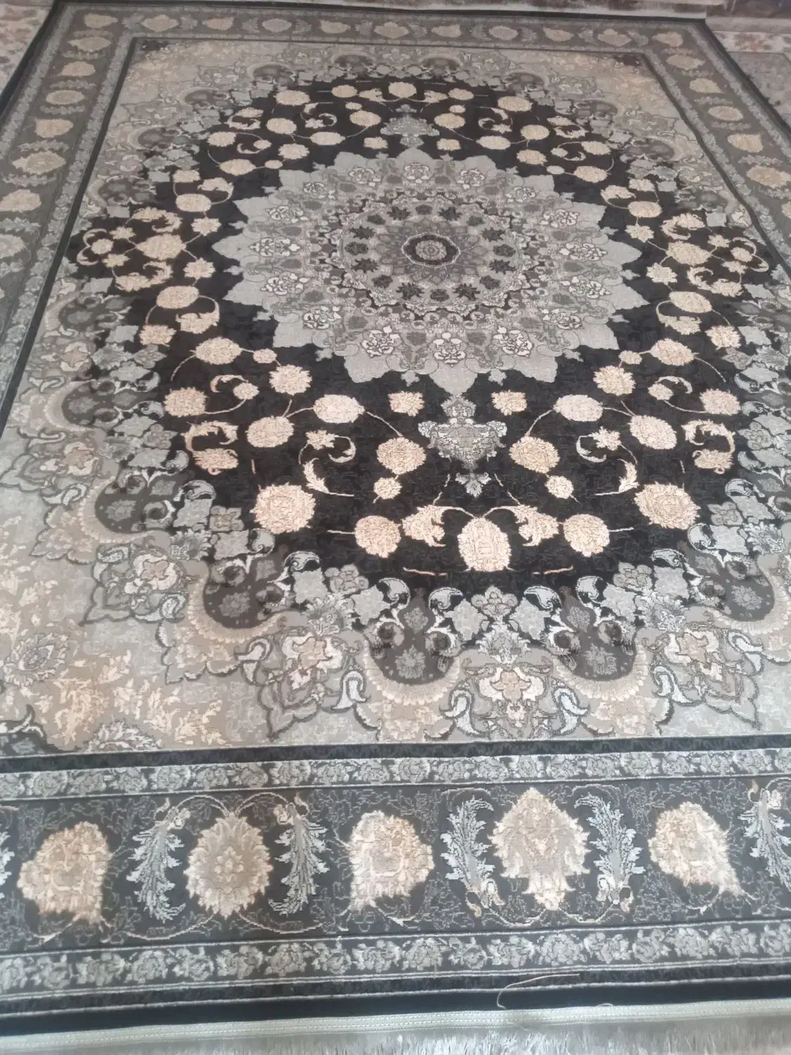 ۴ عدد فرش ۱۲ متری|فرش|خرم‌آباد, |دیوار