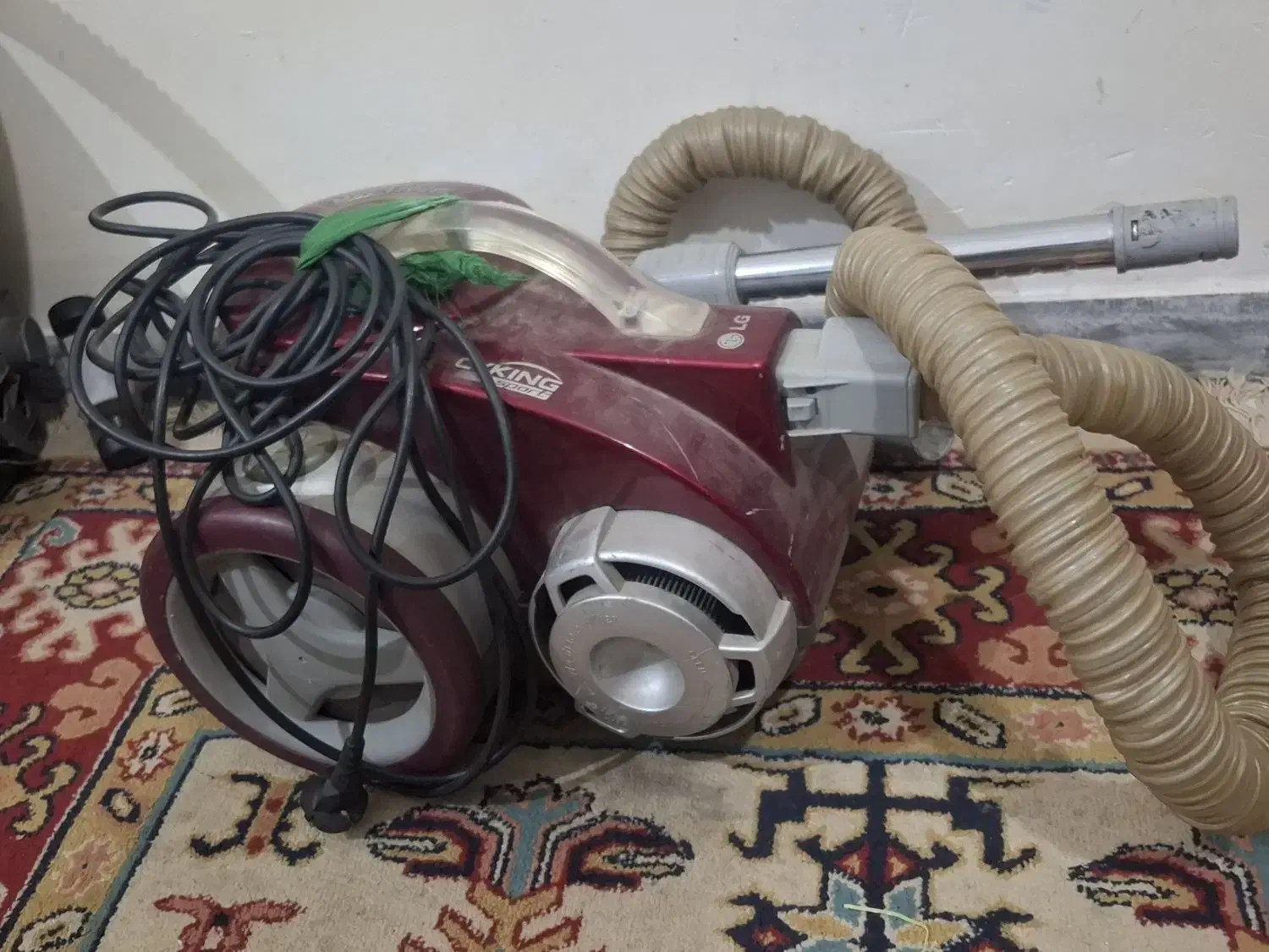 دو عدد جارو برقی|جاروبرقی، جارو شارژی، بخارشو|اهواز, کوی مهدیس|دیوار