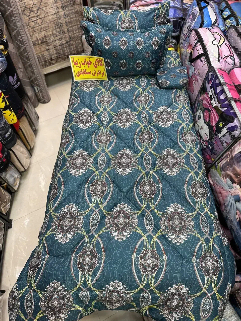 لحاف و روتختی یکنفره سنتی گلدار دو( رو )|سرویس روتختی|مشهد, پایین خیابان|دیوار