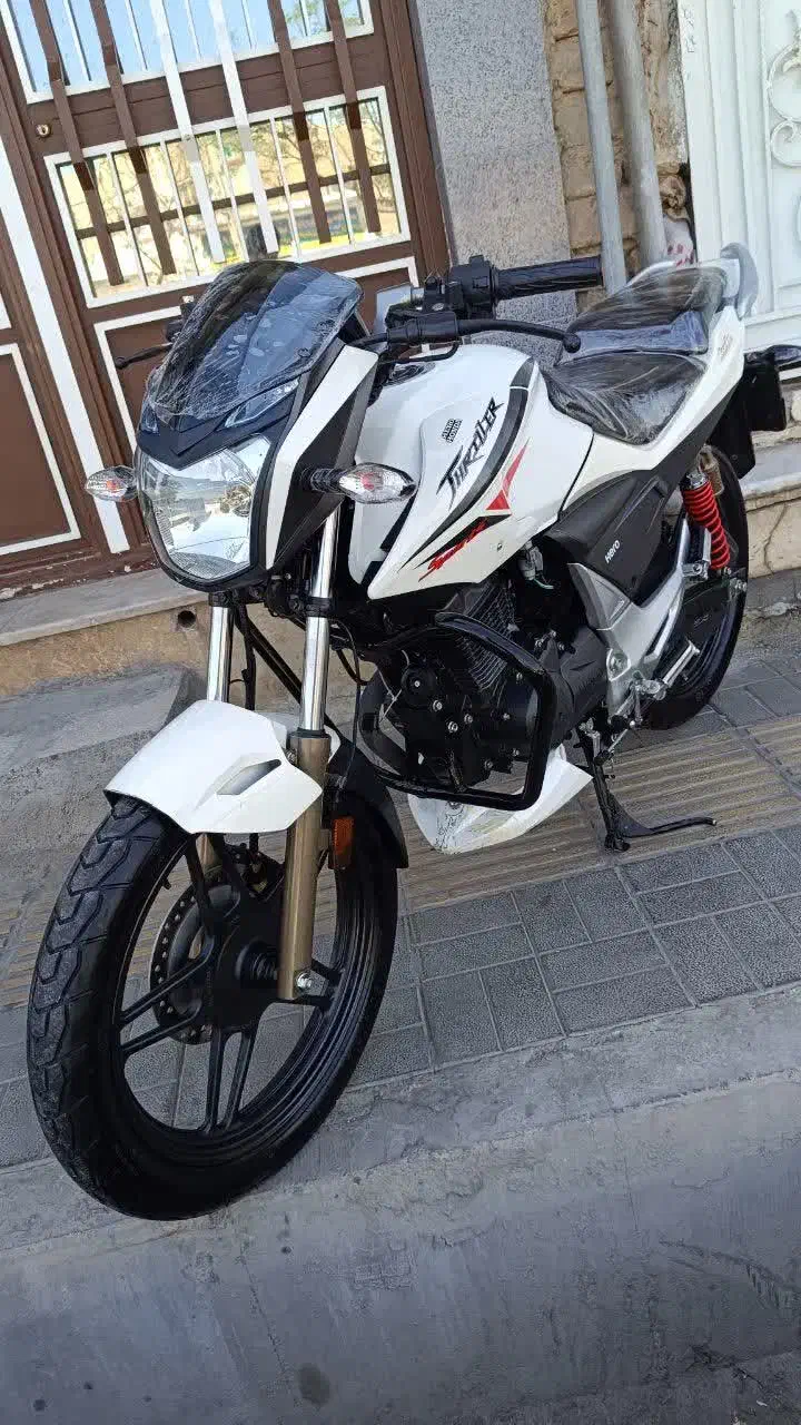 هیروتریلرمدل۹۵کاربرات درحدخشک مدارک تکمیل۷ماه بیمه|موتورسیکلت|قم, شهرک امام حسین|دیوار