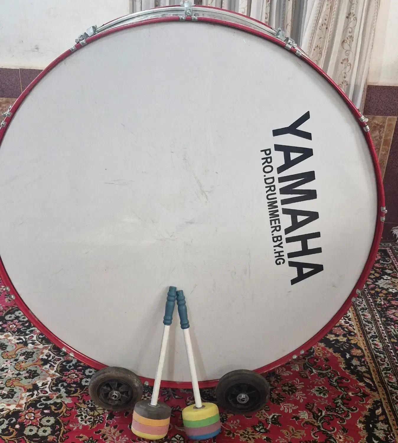 طبل استیل|درام و پرکاشن|تربت‌حیدریه, باغ سلطانی|دیوار