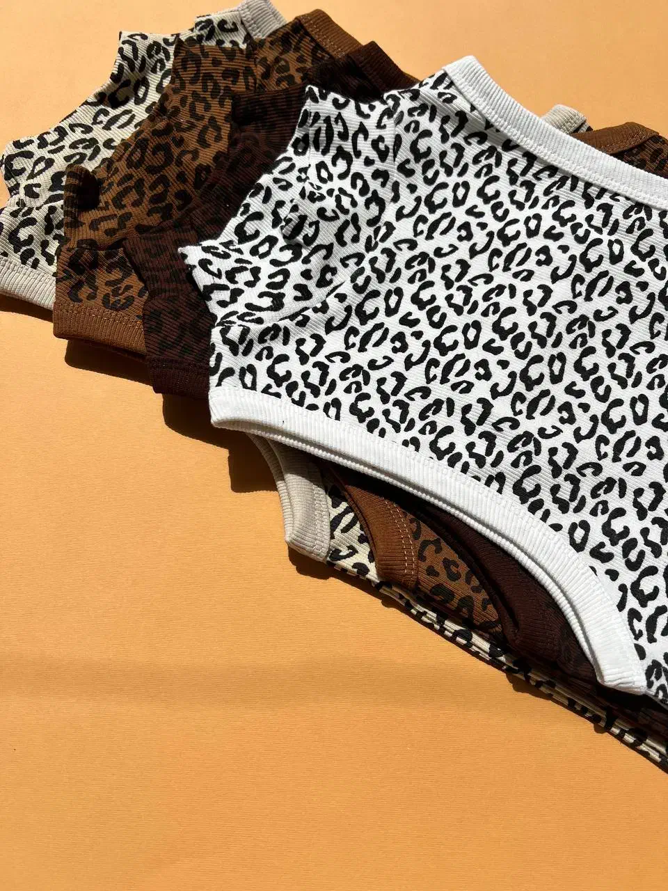 دهلران|لباس|دهلران, |دیوار