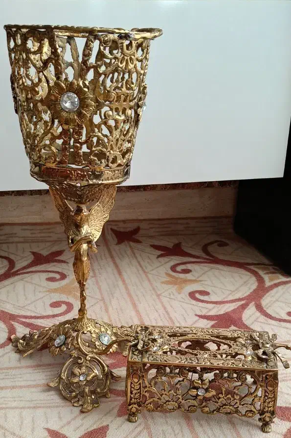 سطل وجا دستمالی برنز|صنایع دستی و سایر لوازم تزئینی|ملکان, |دیوار