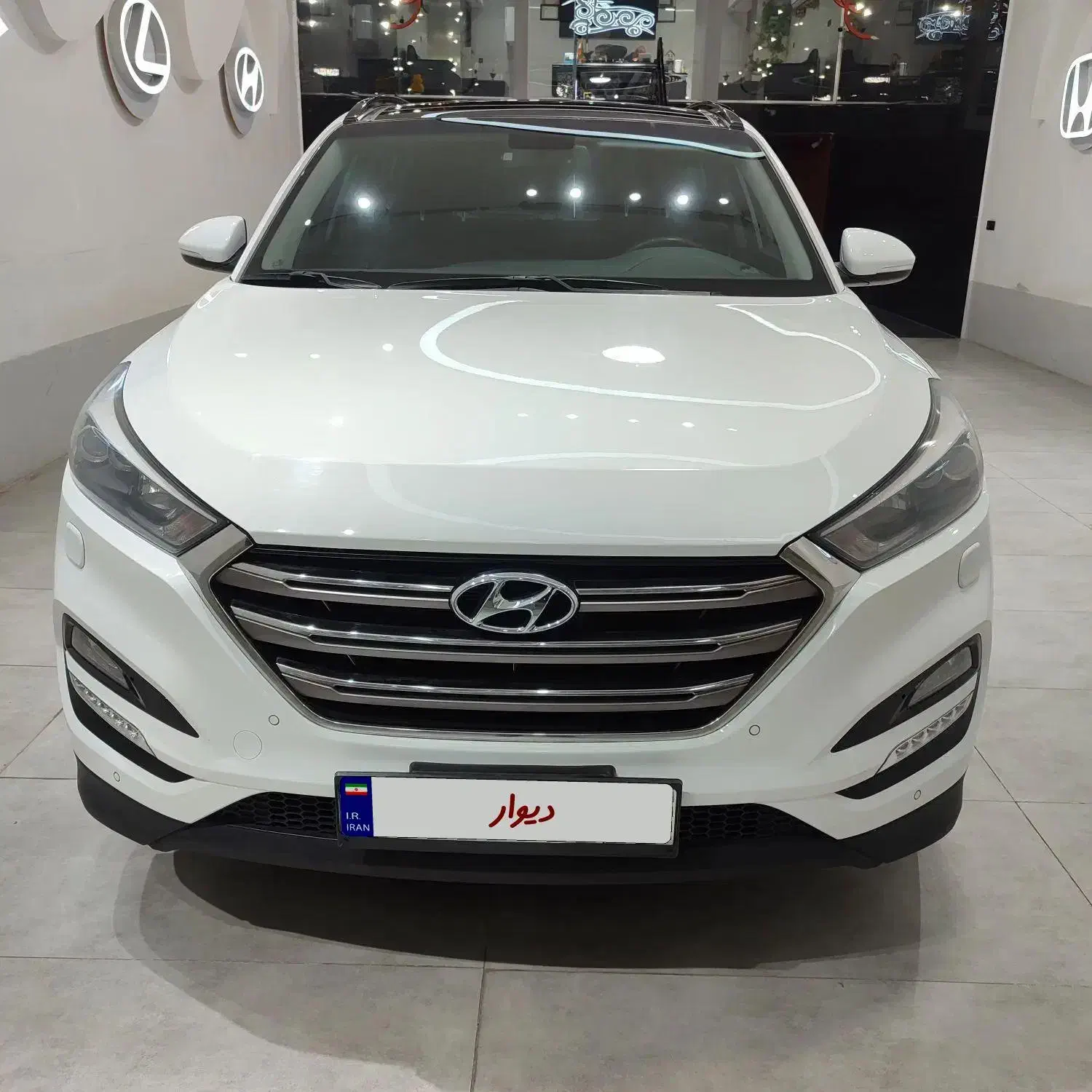 توسان 2017|خودرو سواری و وانت|پیشوا, |دیوار