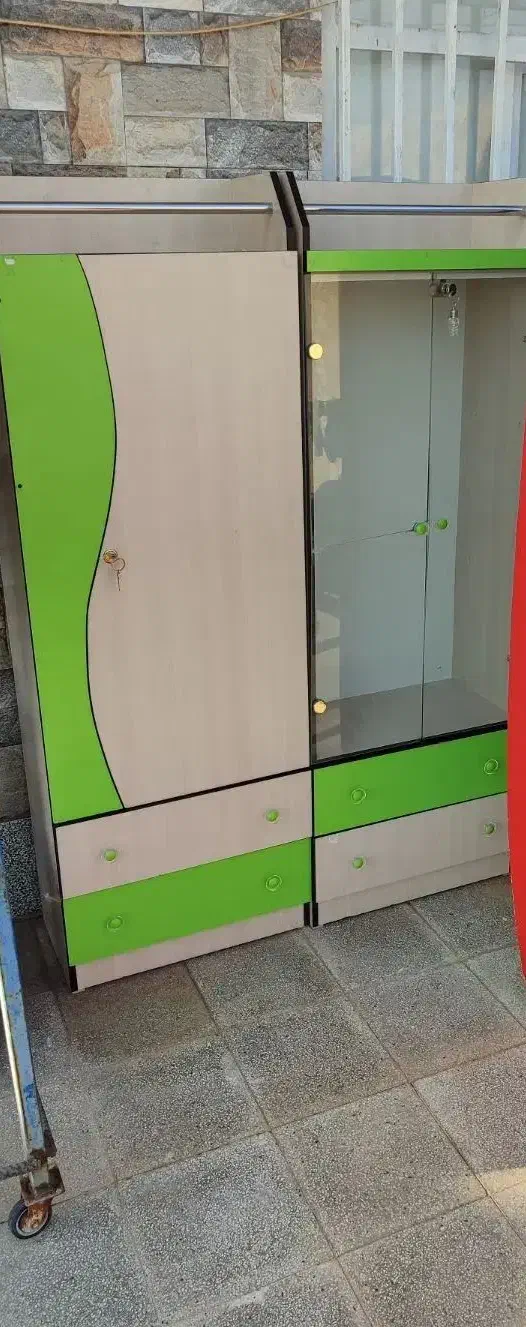 کمد لباسی بچگانه با کمد دکوری|تخت و سرویس خواب|رفسنجان, |دیوار