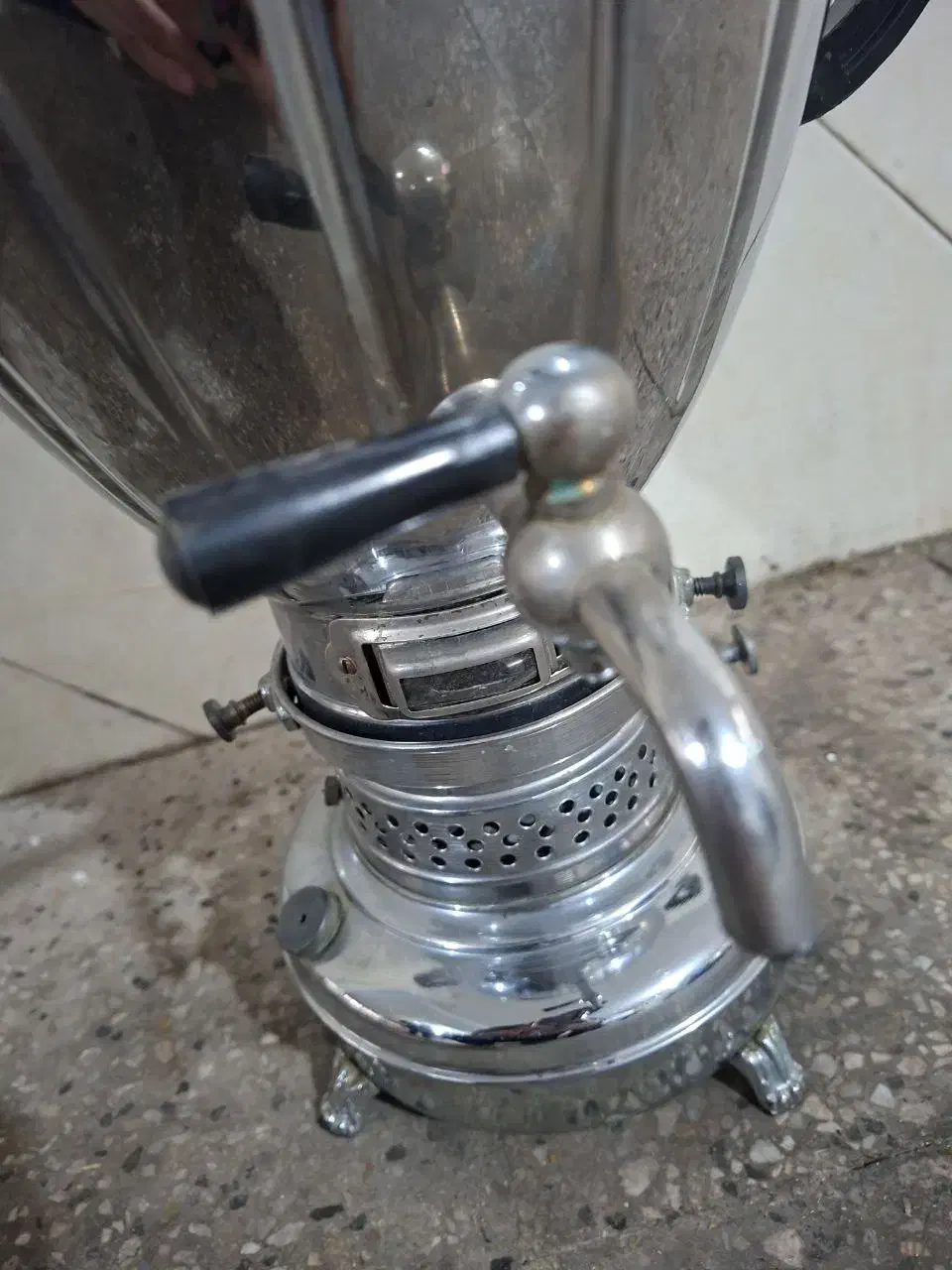 سماورآک|کلکسیون اشیاء عتیقه|تهران, نیروی هوایی (پیروزی)|دیوار