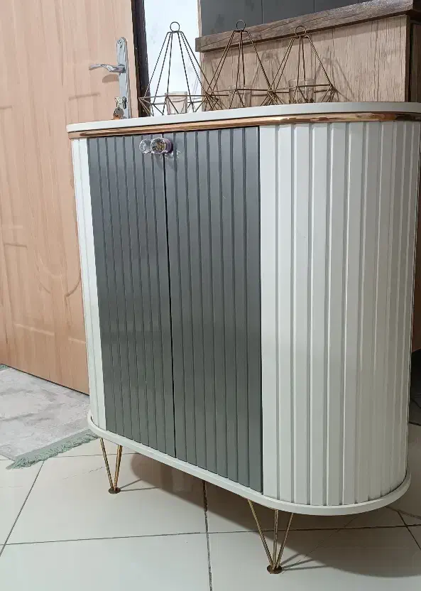 جاکفشی|جاکفشی، کمد، دراور|محمدشهر, عباس آباد|دیوار