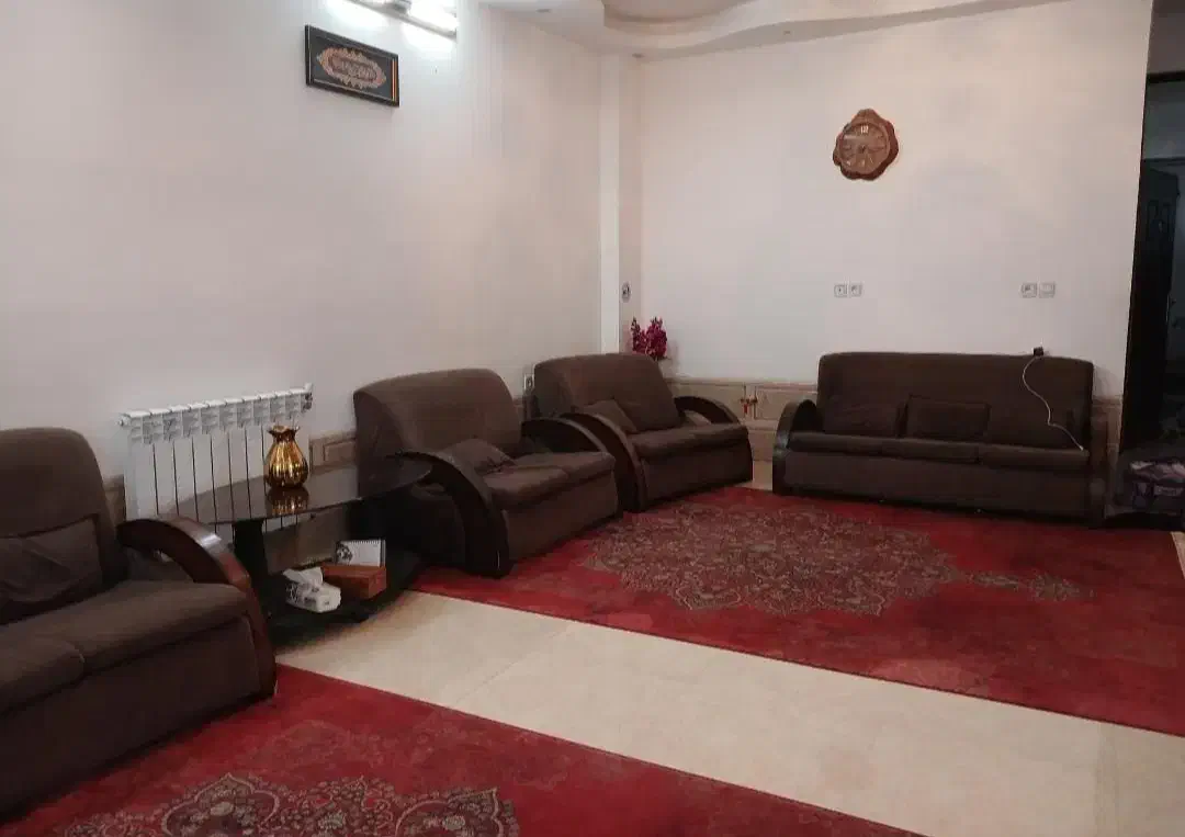 مبلمان ۱۳ نفره محکم|مبلمان خانگی و میز عسلی|شیراز, حومه شیراز|دیوار