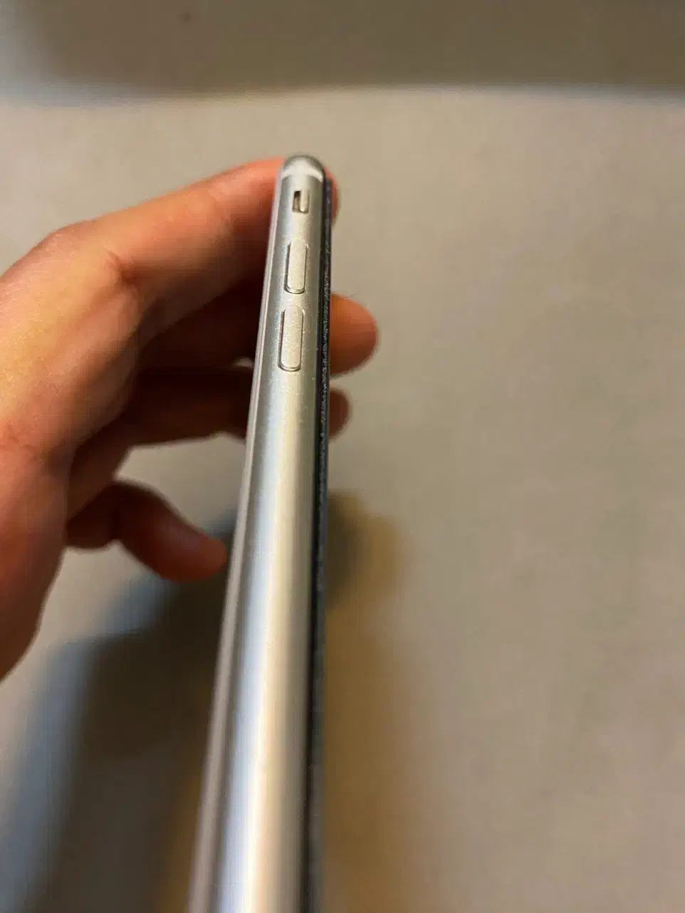 ایفون Se 3 2022 سفید ۱۲۸ گیگ در حد نو|موبایل|اصفهان, چشمه باقرخان|دیوار