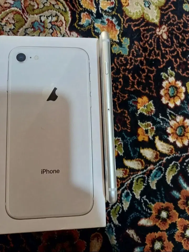 iphone 8|موبایل|همدان, |دیوار