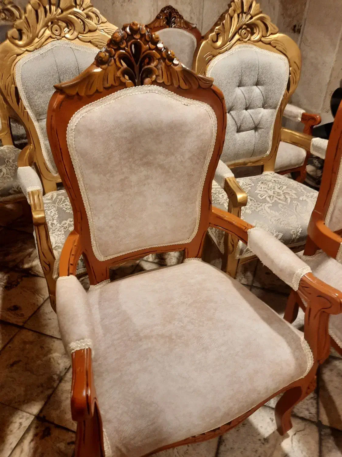 مبل ۷ نفره|مبلمان خانگی و میز عسلی|قم, دانشگاه قم|دیوار