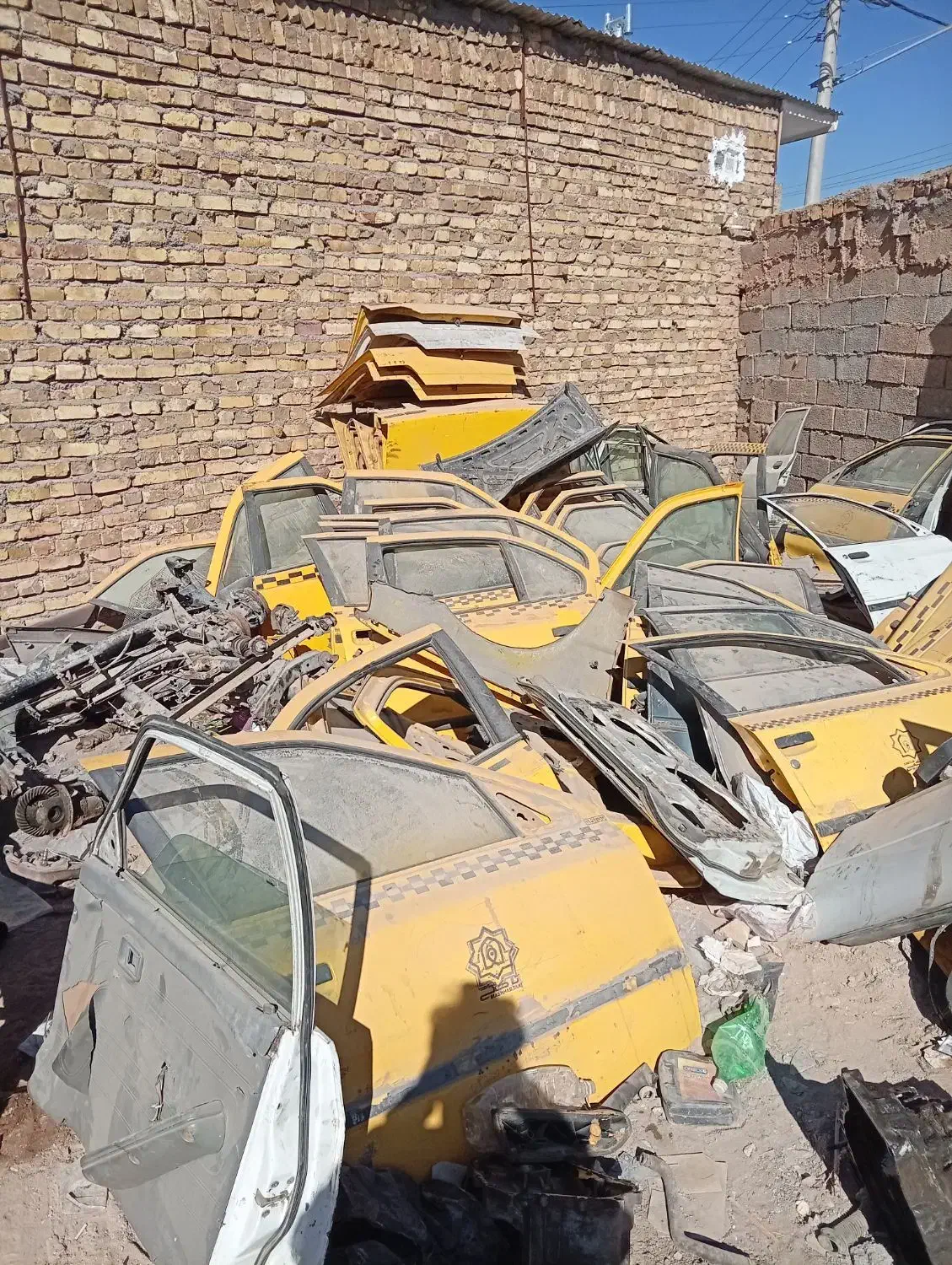 درب استوک گلگیر درب صندوق پژو سمند پراید|قطعات یدکی و لوازم جانبی|کرمان, |دیوار