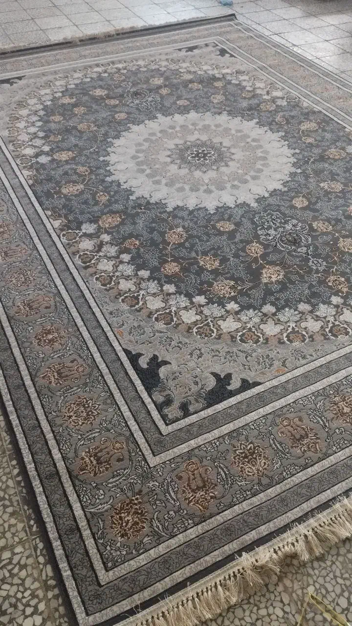 فرش از کارخانه تا درب خانه|فرش|شیراز, بریجستون|دیوار