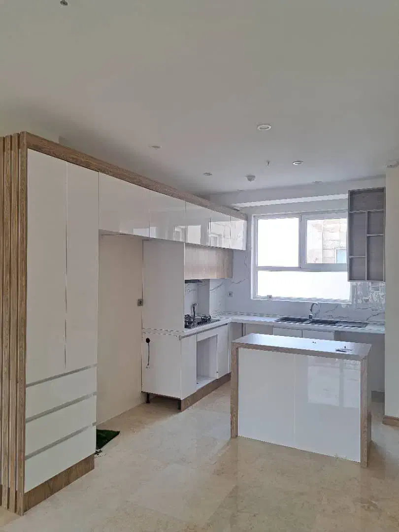 برج مجلل یاسمین/۷۰متر ۱خواب/لابی/باشگاه/ویو ابدی