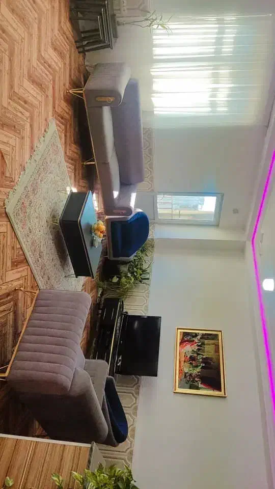 مبل طوسی سورمه ای کاملا نو|مبلمان خانگی و میز عسلی|یاسوج, |دیوار