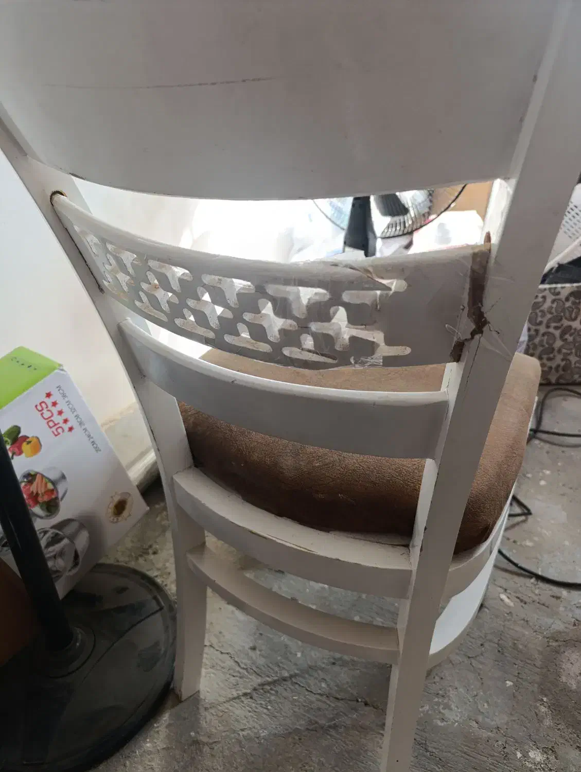 میز ناهارخوری چهار نفره|میز و صندلی غذاخوری|تربت جام, مطهری|دیوار