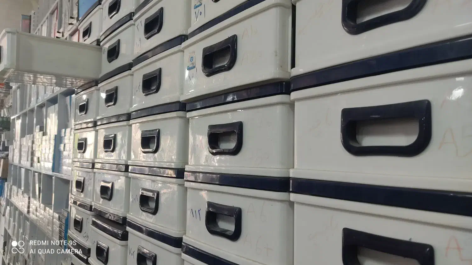 کشوی پلاستیکی|جاکفشی، کمد، دراور|درگهان, |دیوار