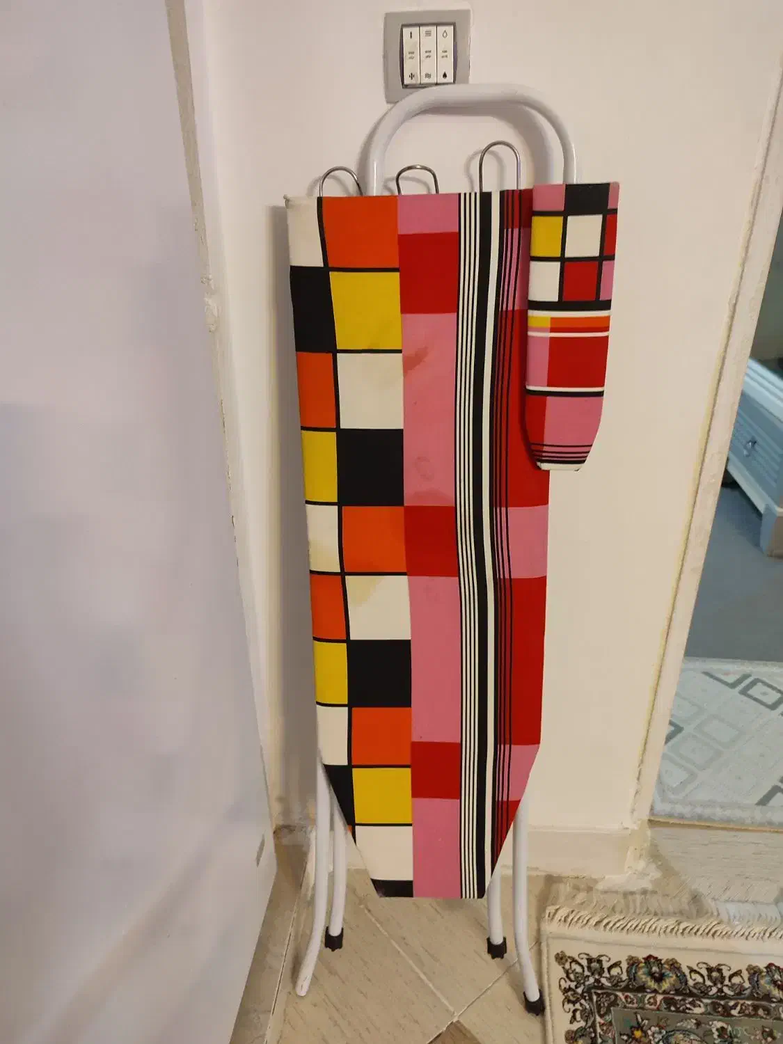 میز اتو|اتو و لوازم اتو|بروجرد, |دیوار