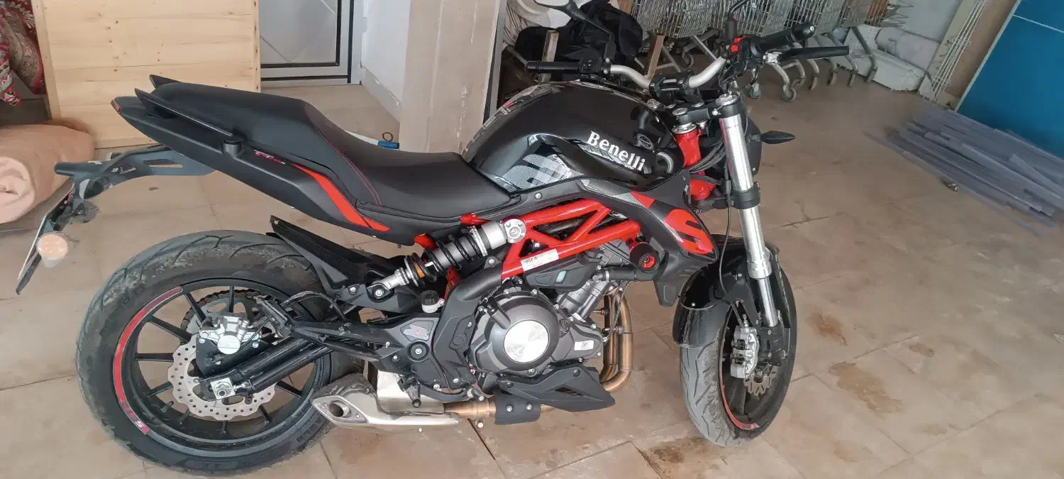 بنلی 300 جفت|موتورسیکلت|بروجرد, |دیوار