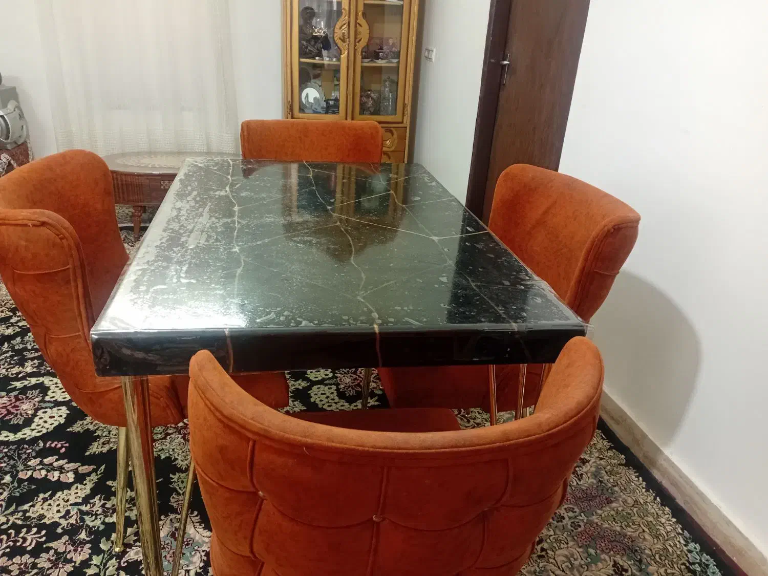 میزنهارخوری چهارنفره|میز و صندلی غذاخوری|بم, |دیوار