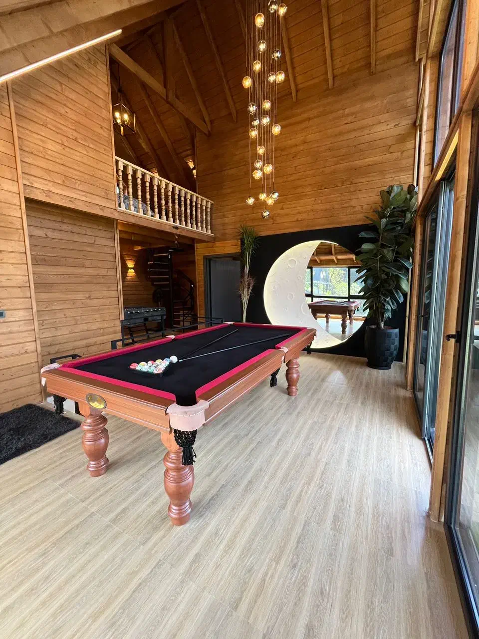 اجاره ویلا استخر دار جنگلی ساحلی مناسب|اجارهٔ کوتاه‌مدت ویلا و باغ|رامسر, |دیوار