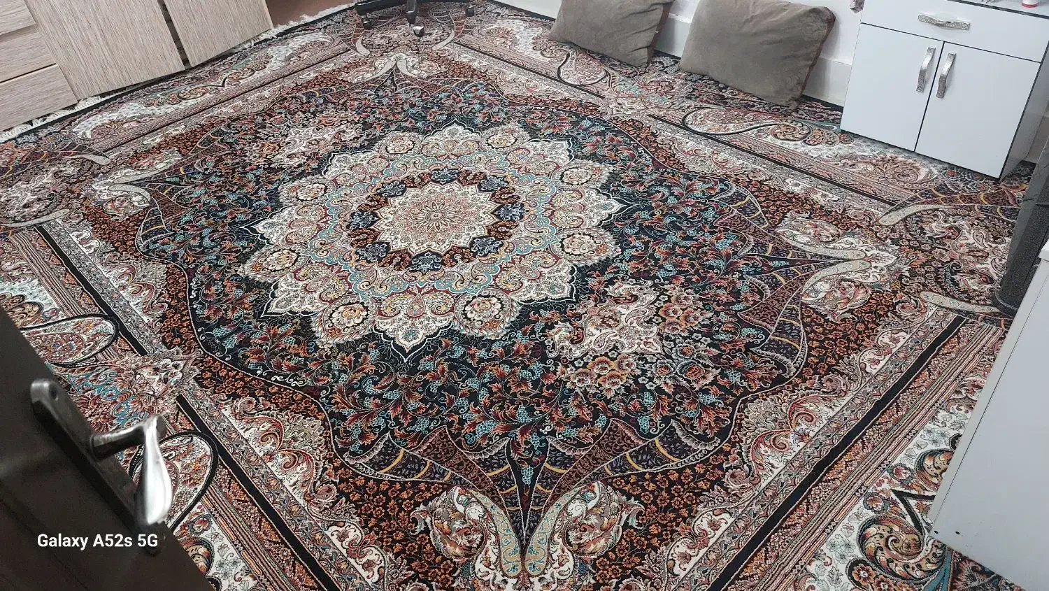 فرش|فرش|بیرجند, |دیوار