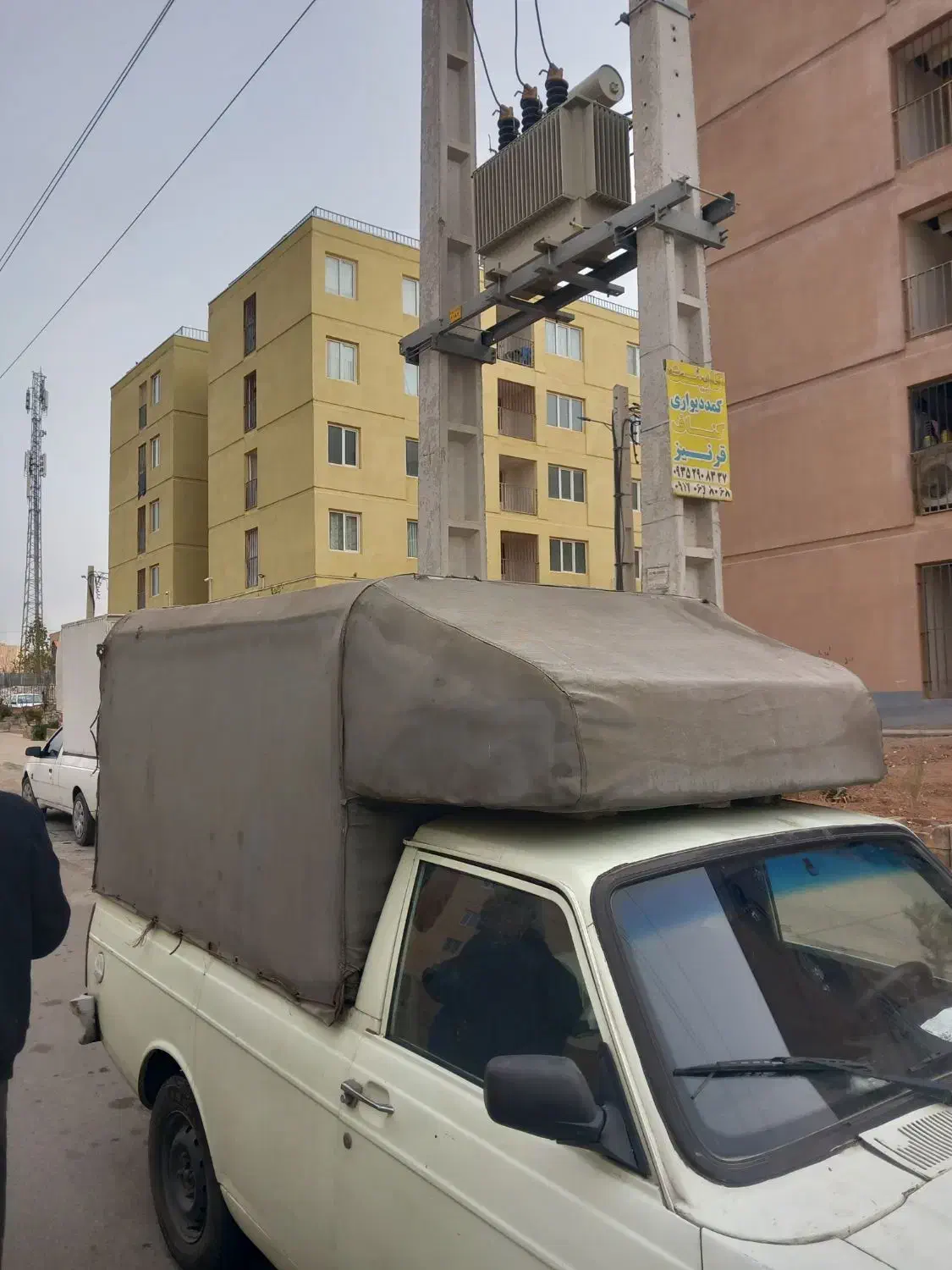 پیکان وانت مدل ۹۳|خودرو سواری و وانت|پرند, فاز ۳|دیوار