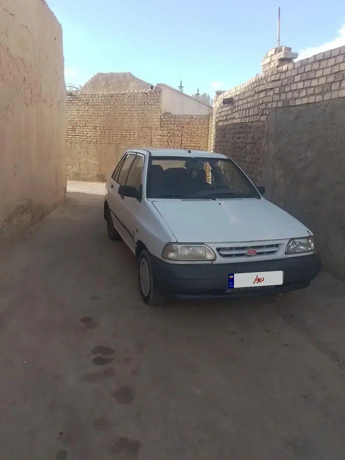 پراید سفید|خودرو سواری و وانت|گناباد, |دیوار