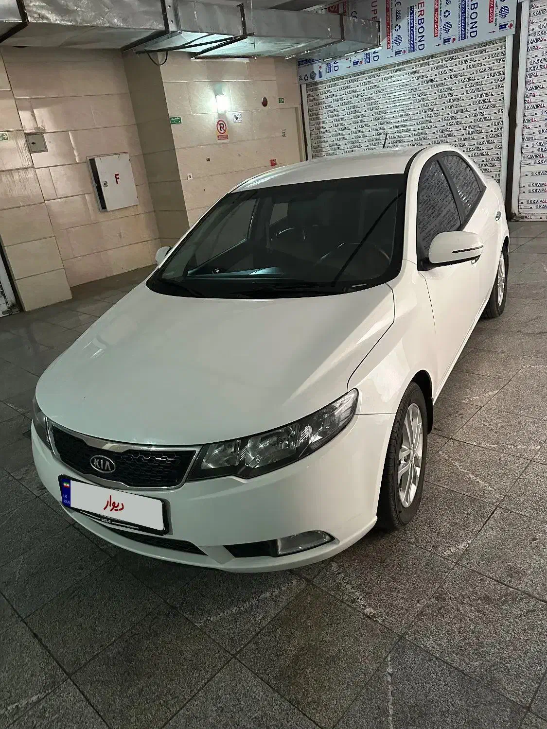 ماشین خیلی سالم تمیز لاستیک کوموهو|خودرو سواری و وانت|تهران, باشگاه نفت|دیوار