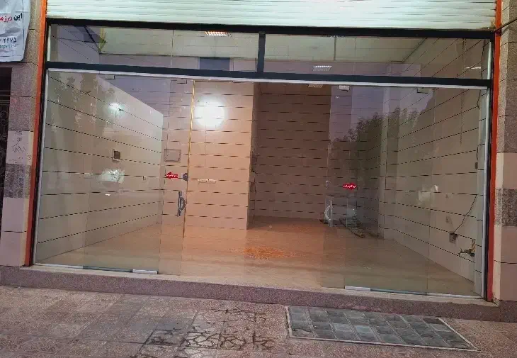 اجاره مغازه ۶۰ متری بر خیابان اصلی|اجارهٔ مغازه و غرفه|ایلام, |دیوار