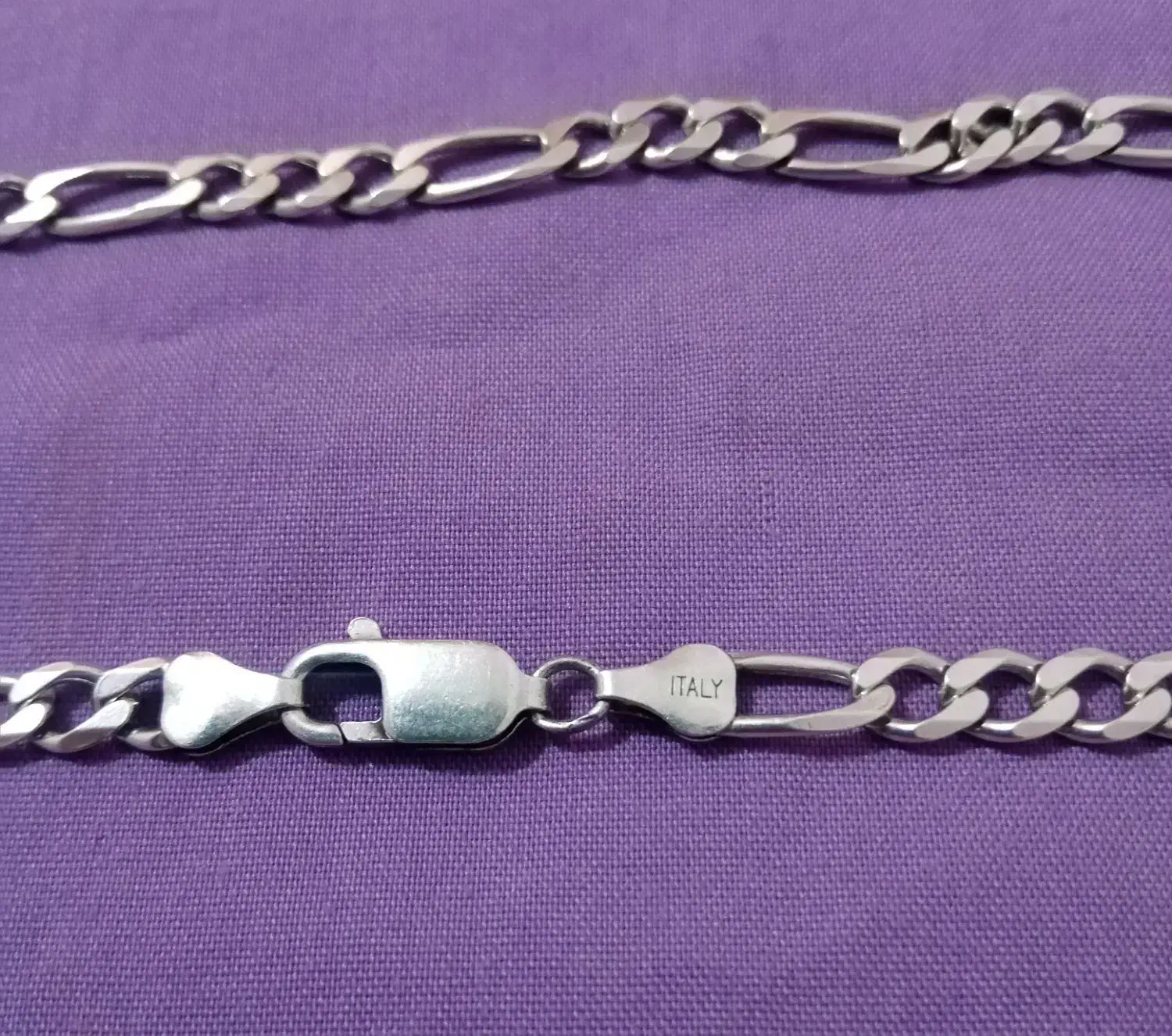 زنجیر نقره|جواهرات|اهواز, کوی نیرو|دیوار