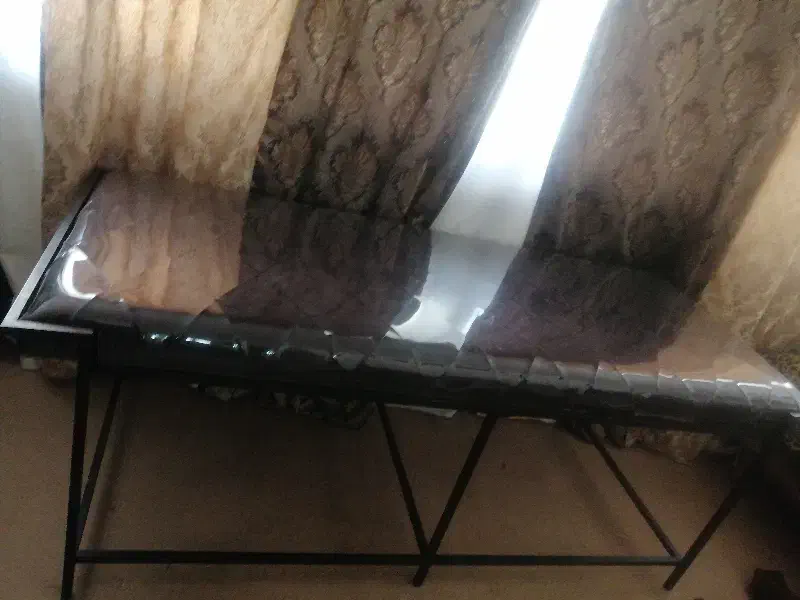 تخت ارایشگاه|آرایشگاه و سالنهای زیبایی|مشهد, دانشجو|دیوار