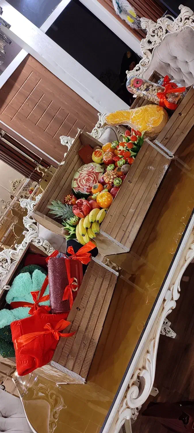 حکاکی هندوانه کدو میوه آرایی یلدا عروس کیک یلدایی|خدمات پذیرایی، مراسم|کرج, بنیاد|دیوار