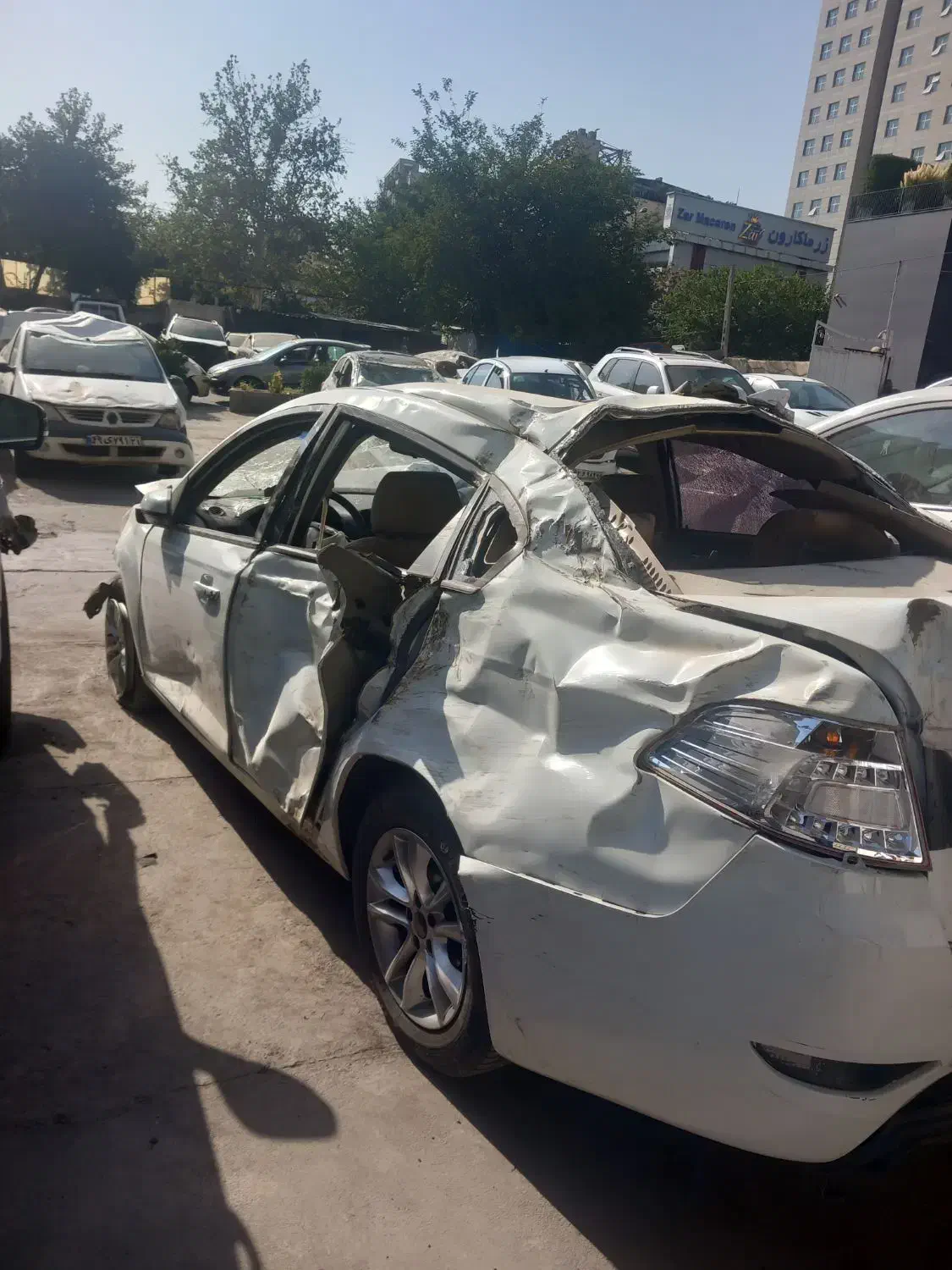 برلیانس H330 اتوماتیک 1500cc، مدل ۱۳۹۵ تصادفی|خودرو سواری و وانت|تهران, ونک|دیوار