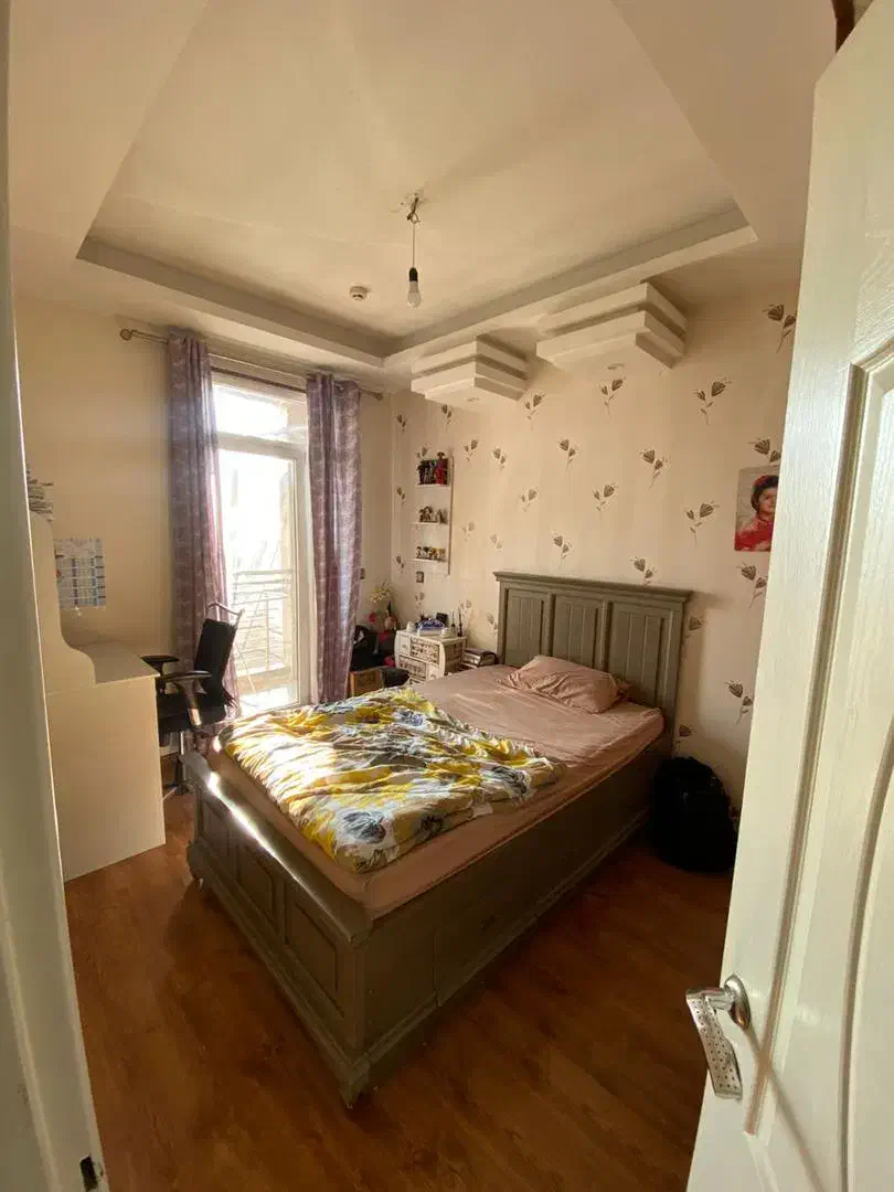 180 متر 3 خواب لاکچری .ویو ابدی .  رو ب افتاب .