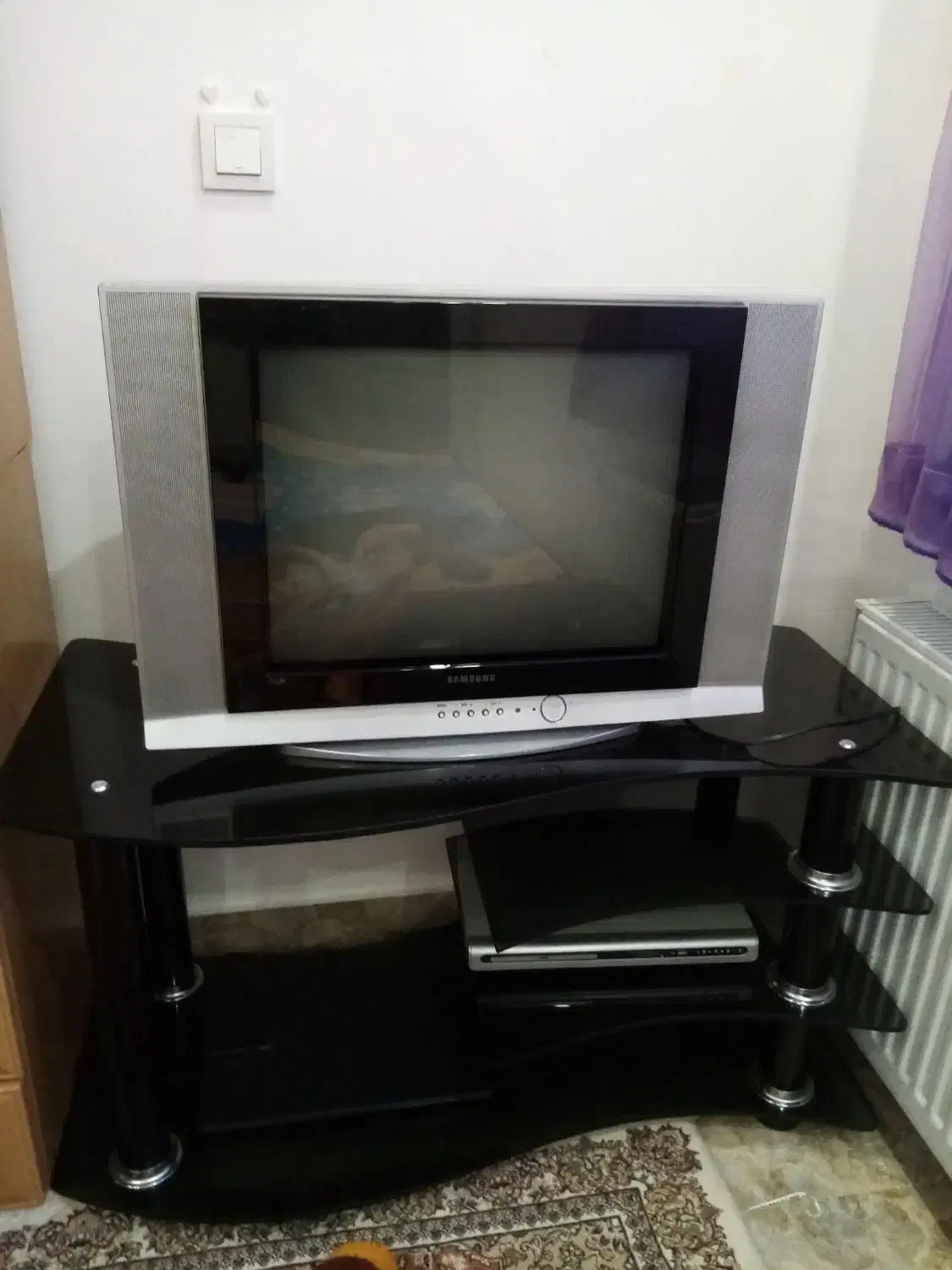 تلویزیون با میز|تلویزیون و پروژکتور|سنندج, |دیوار