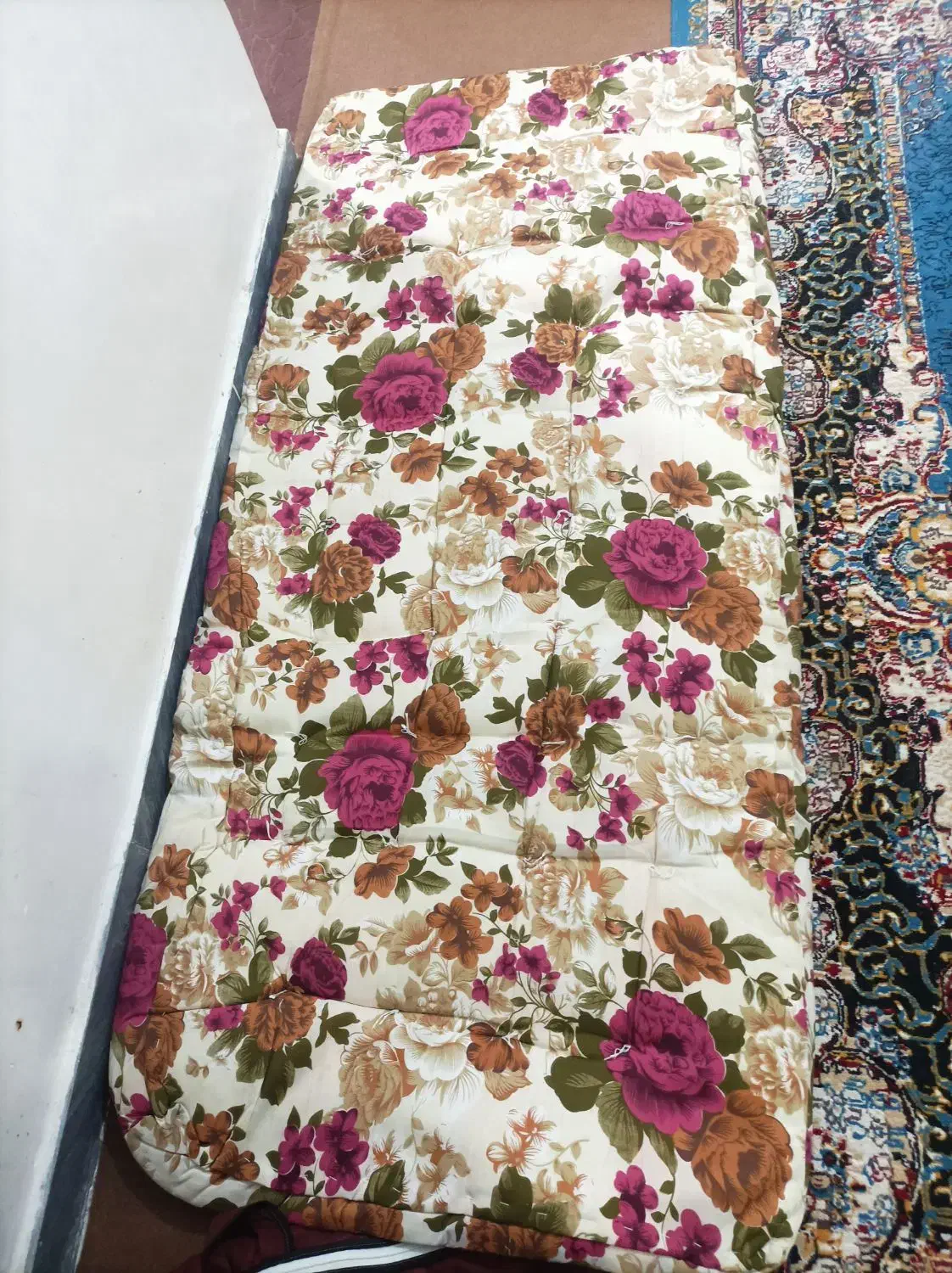 تشک|تخت و سرویس خواب|رامهرمز, |دیوار