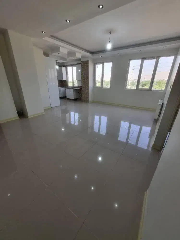 ۶۰ متر ۷ساله روبه نور|فروش آپارتمان|تهران, باشگاه نفت|دیوار