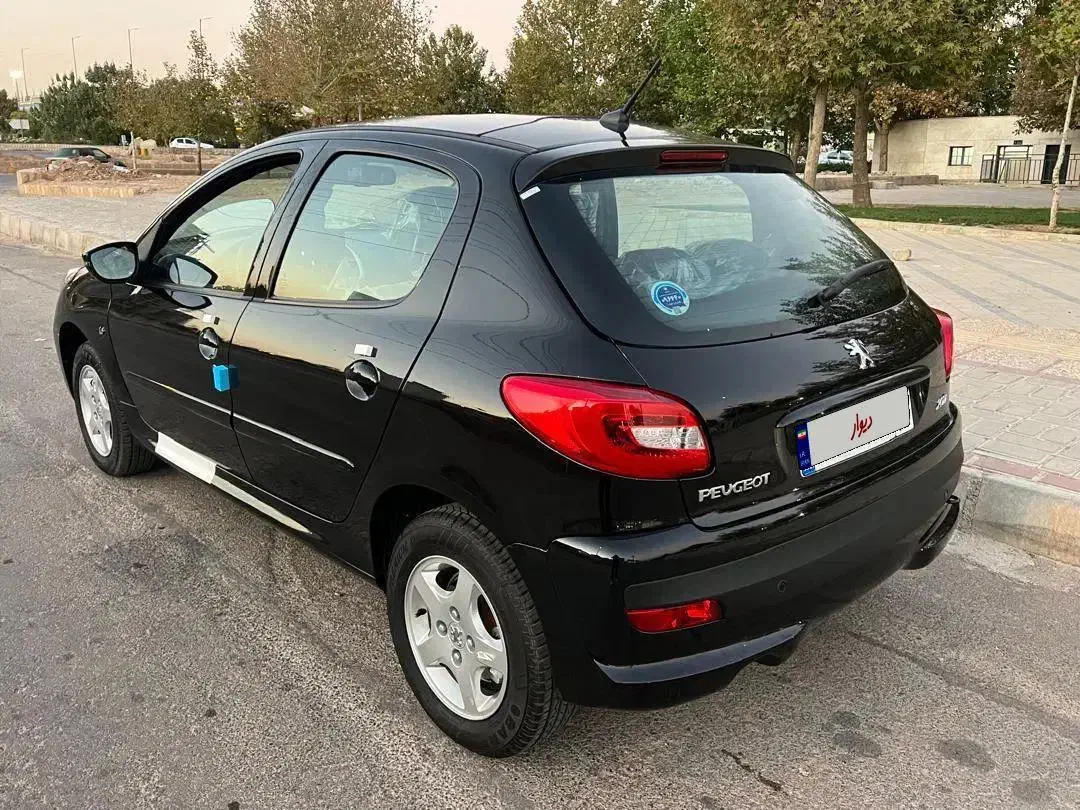 ۲۰۷پاناراما مدل۱۴۰۴ ارتقا یافته|خودرو سواری و وانت|شیراز, شهرک بزین|دیوار