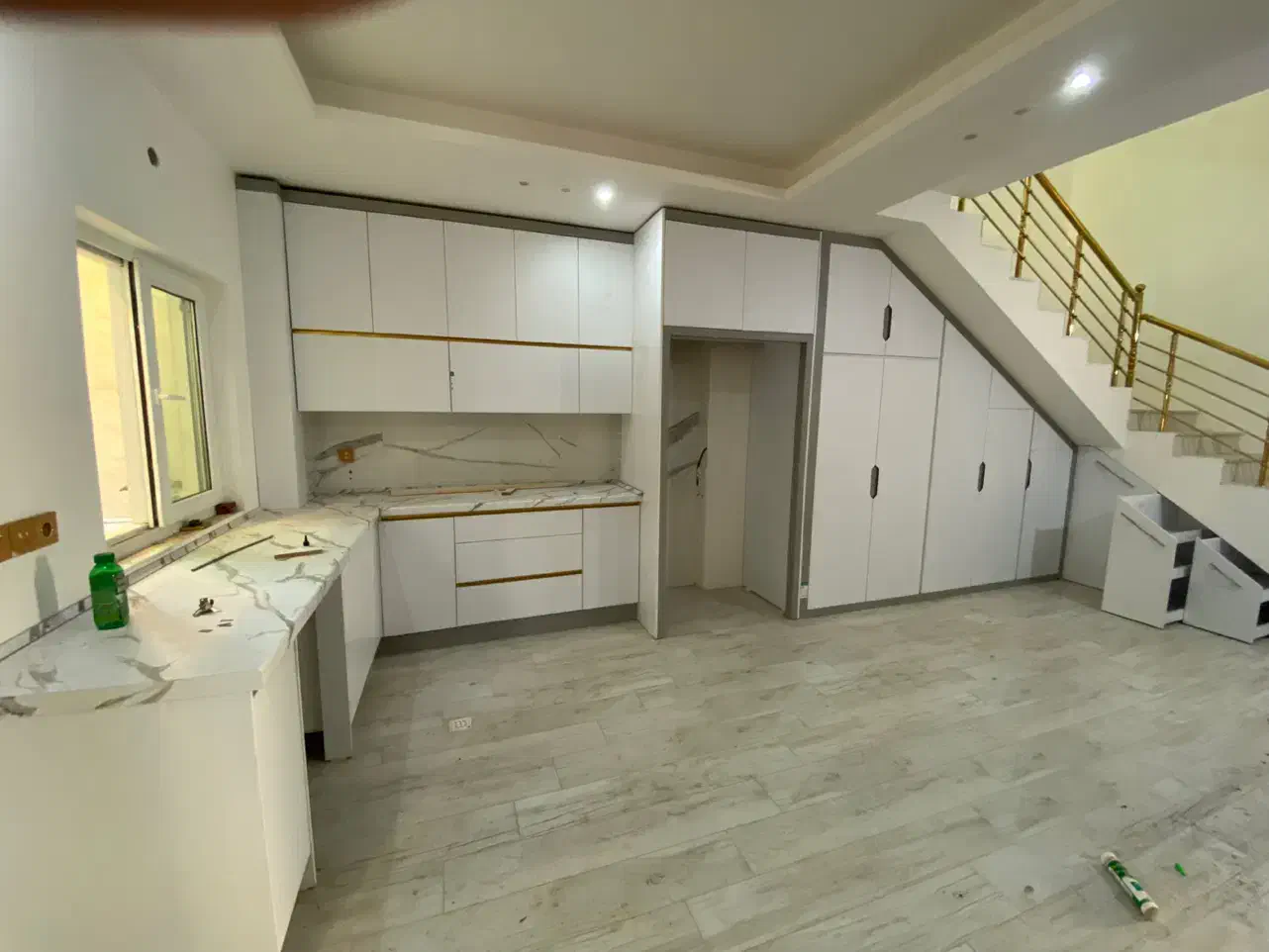 استخدام استاکار ماهر. ساخت و نصب محصولات ام دی اف|استخدام صنعتی، فنی، مهندسی|گنبد کاووس, |دیوار