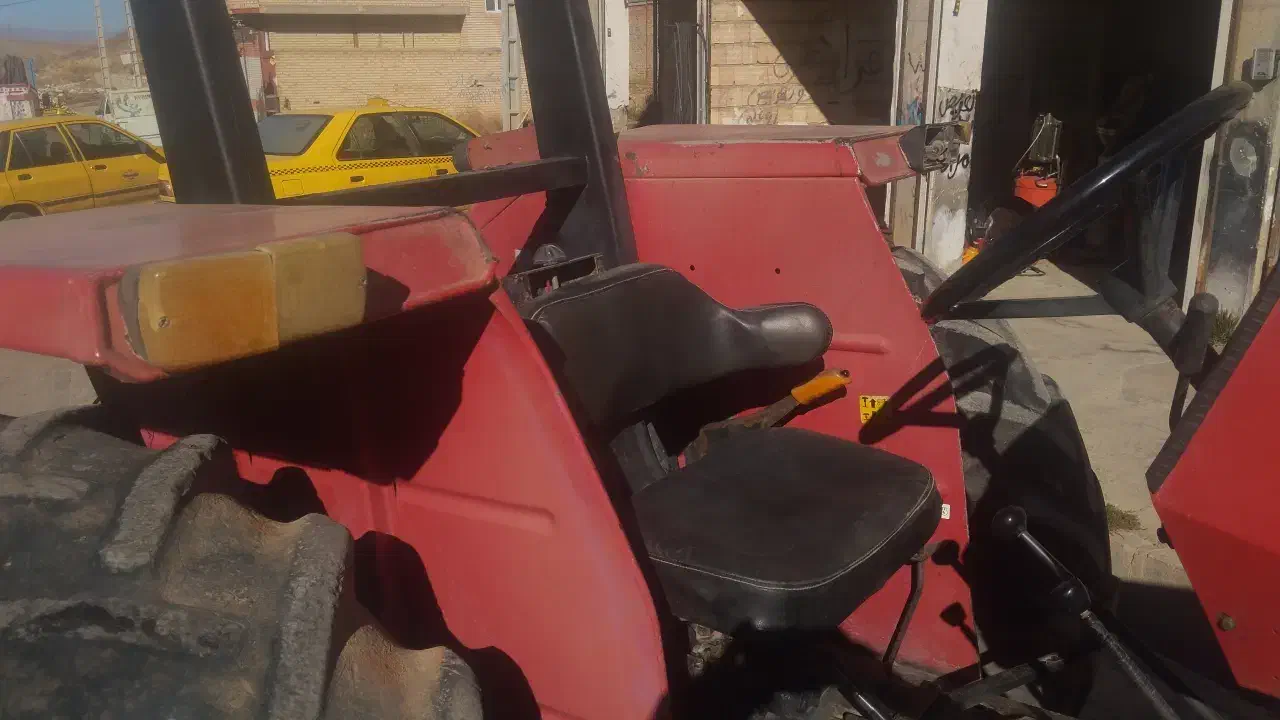 دو دستگاه تراکتور 399و285|خودرو سنگین|تکاب, |دیوار