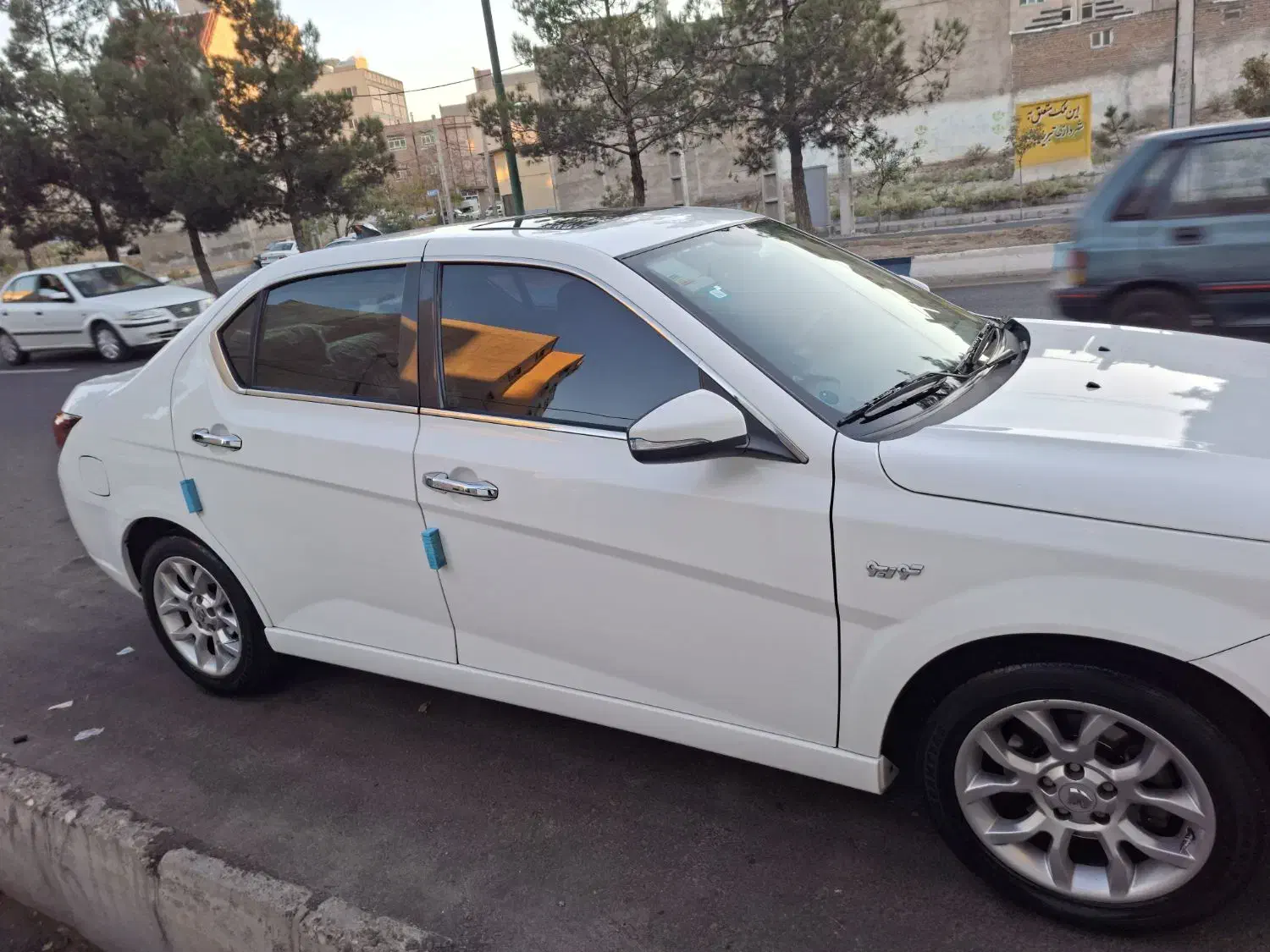 دنا پلاس 99 اتوماتیک|خودرو سواری و وانت|تبریز, |دیوار