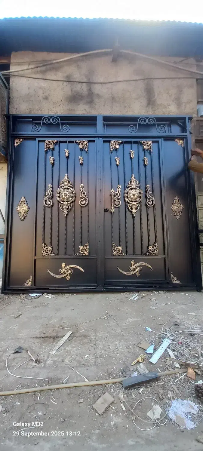 جوشکار درب و پنجره نیازمندیم|استخدام معماری، عمران و ساختمانی|تهران, نعمتآباد|دیوار