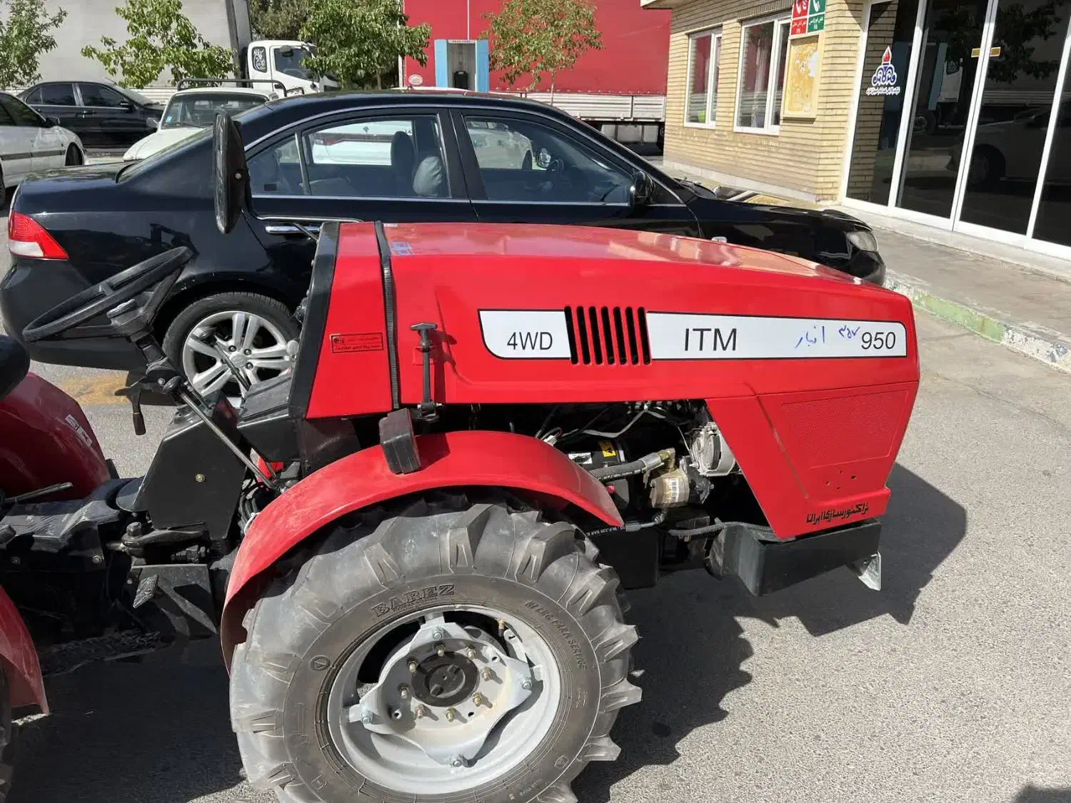 تراکتور|خودرو سنگین|شازند, |دیوار