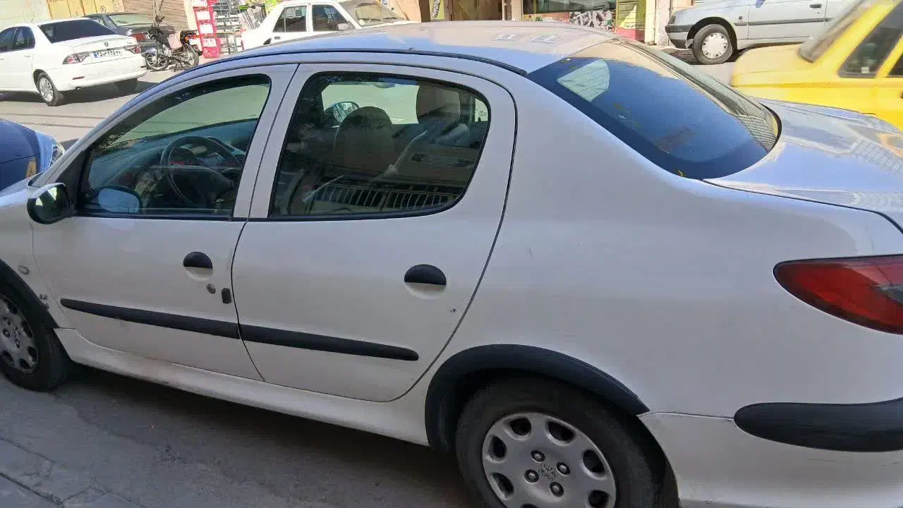 پژو ۲۰۶ SD سالم|خودرو سواری و وانت|قم, انسجام|دیوار