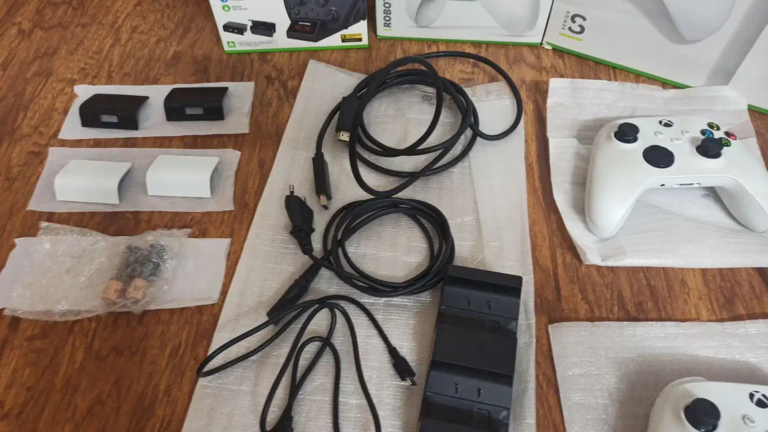 ایکس باکس سری اس|کنسول، بازی ویدئویی و آنلاین|صائین قلعه, |دیوار