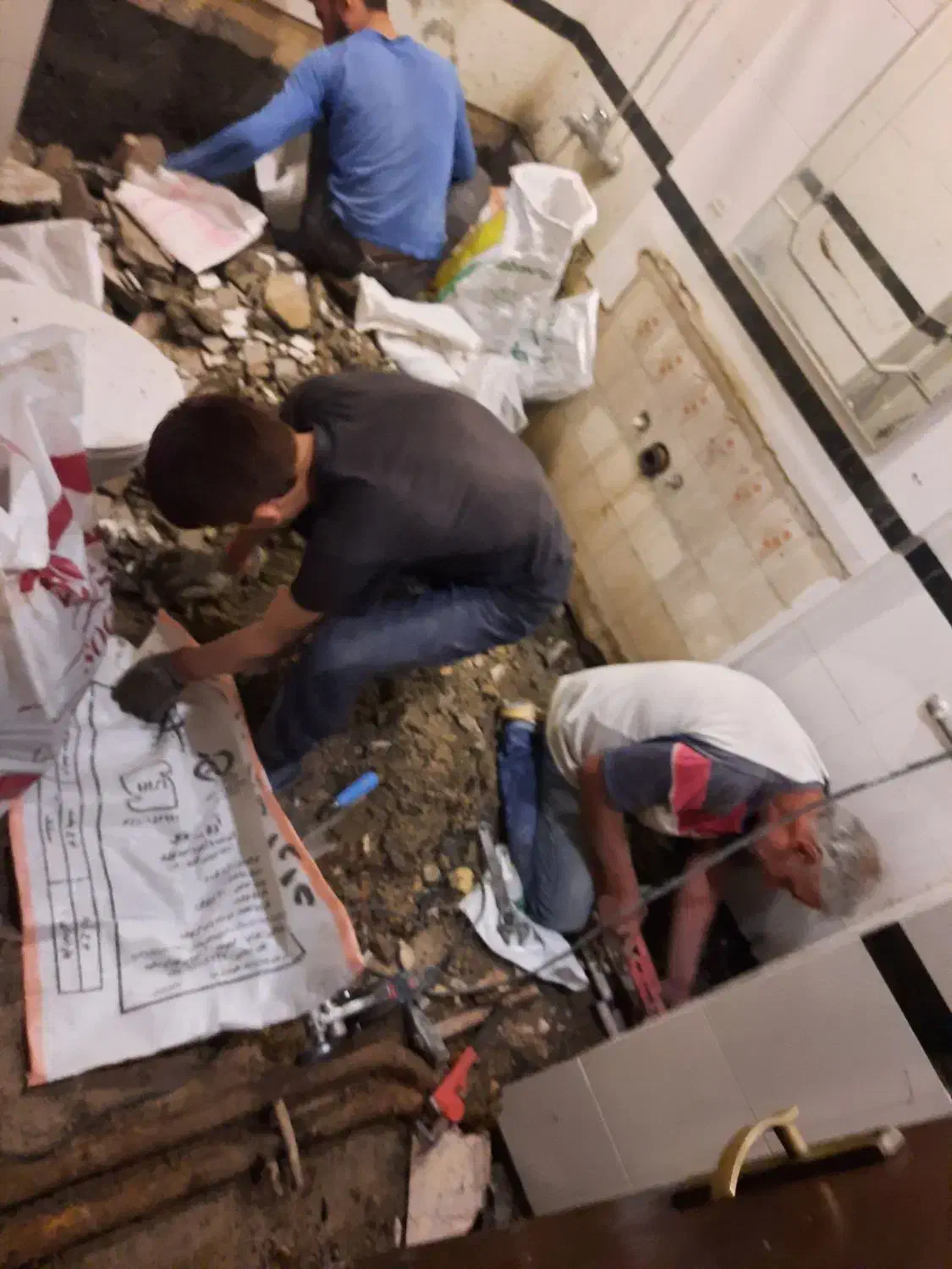 بازسازی وتعمیرات ساختمان پردیس|خدمات پیشه و مهارت|پردیس, فاز ۱۱|دیوار