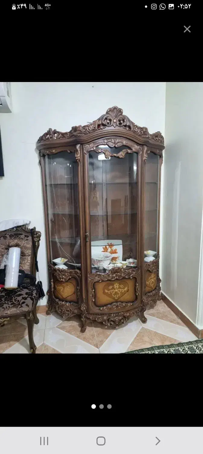 ویترین منبت کاری زیبا|بوفه، ویترین، کنسول|تهران, شهرک ولیعصر شمالی|دیوار