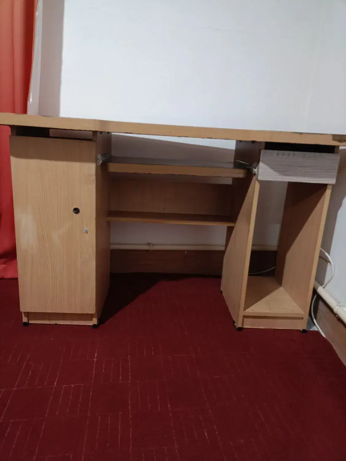 بازدید مامونیه|میز تحریر و کامپیوتر|زرندیه, |دیوار