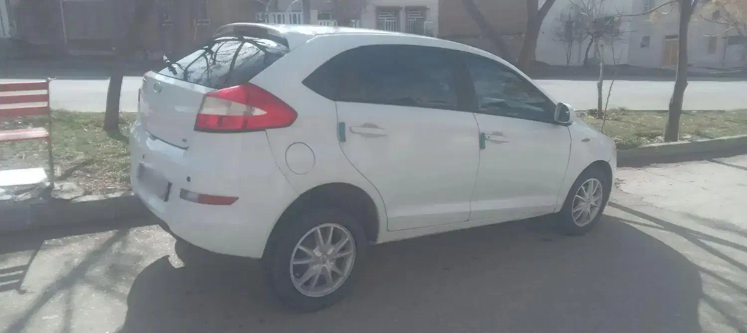 ام وی ام 315|خودرو سواری و وانت|خرم‌آباد, |دیوار